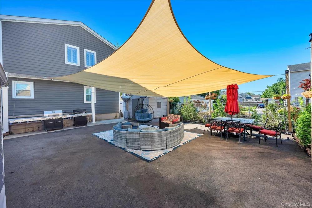 151 Poppy Avenue Franklin Square, NY 11010