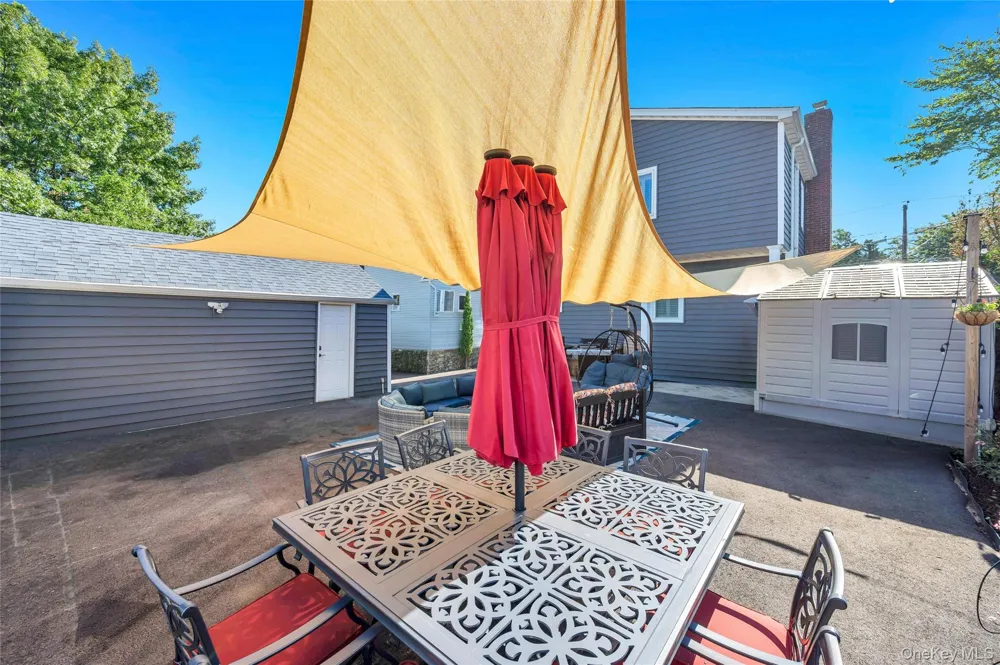 151 Poppy Avenue Franklin Square, NY 11010