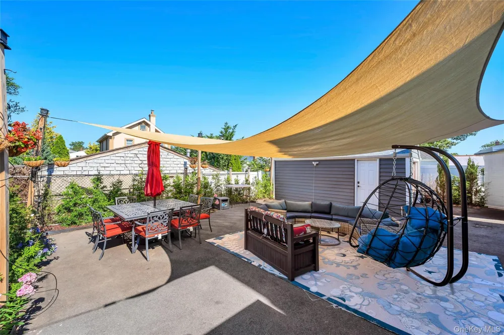 151 Poppy Avenue Franklin Square, NY 11010