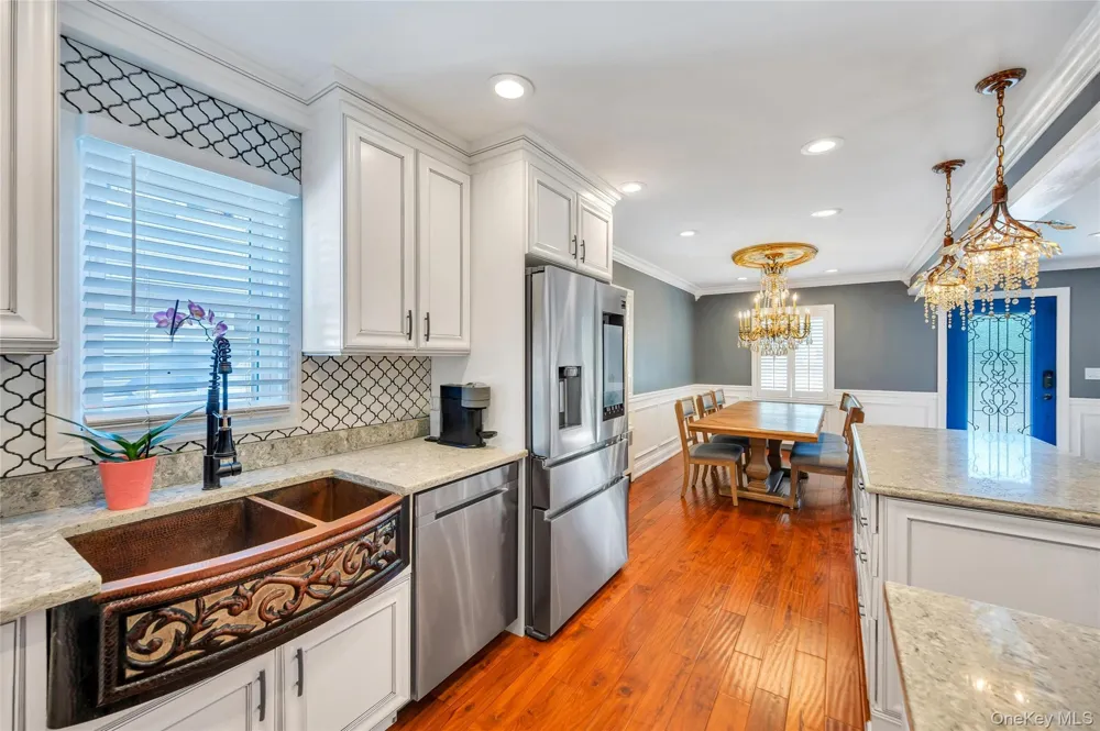 151 Poppy Avenue Franklin Square, NY 11010