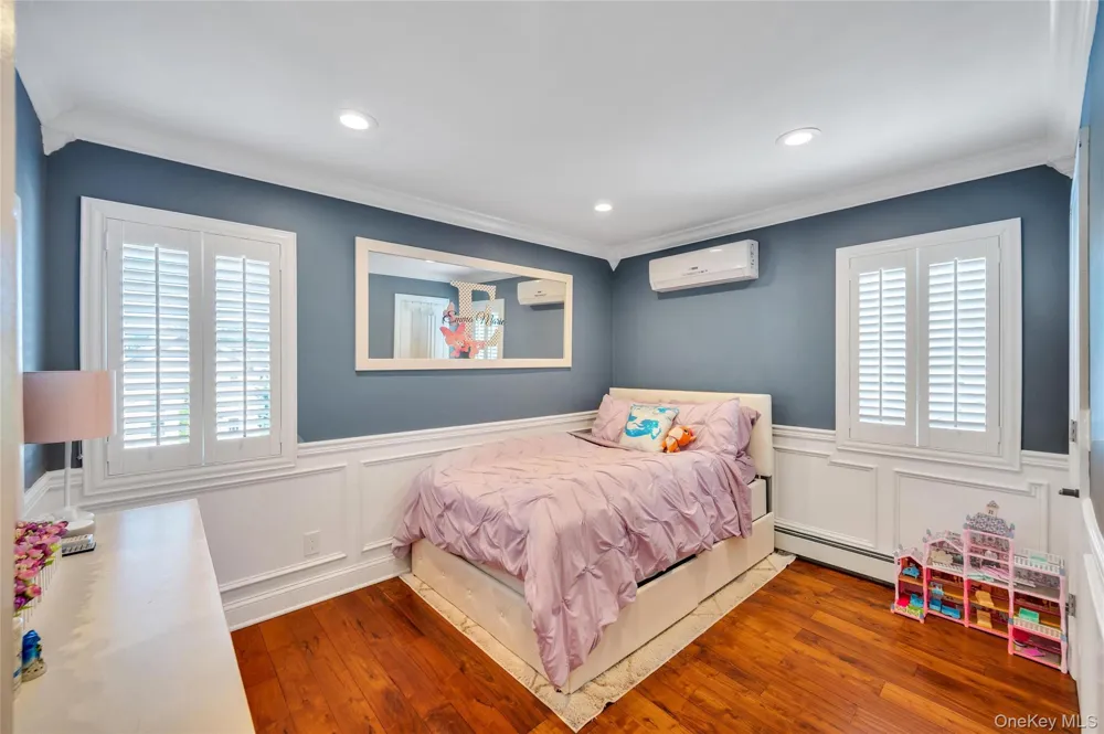 151 Poppy Avenue Franklin Square, NY 11010