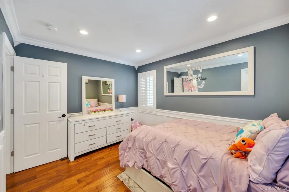 151 Poppy Avenue Franklin Square, NY 11010