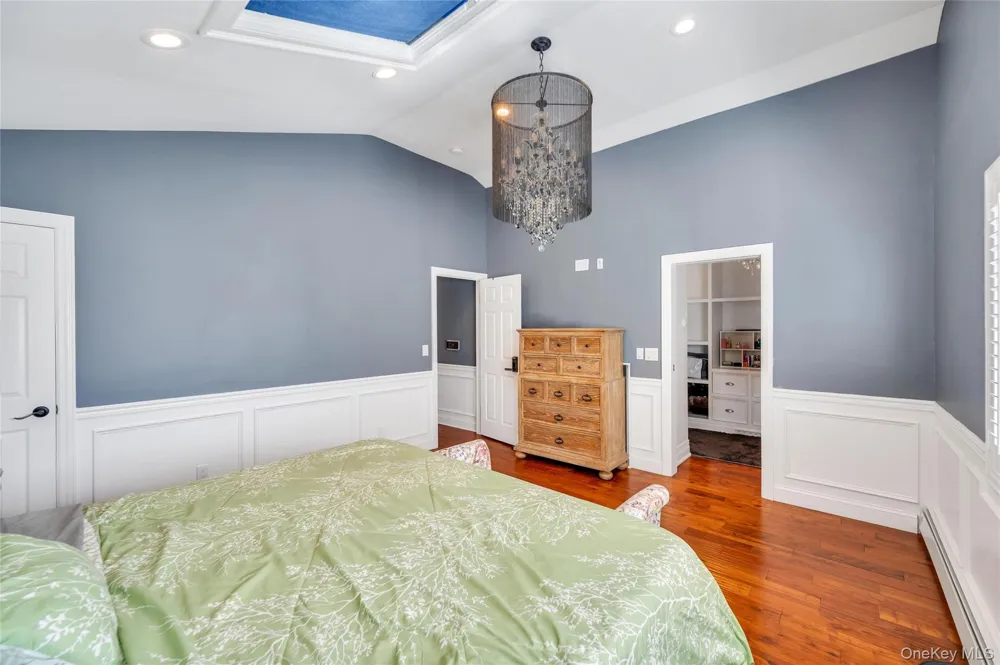 151 Poppy Avenue Franklin Square, NY 11010