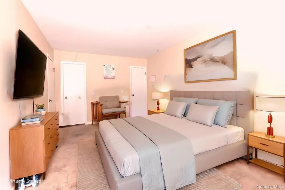 130 Sierra Vista Lane #2nd Floor Valley Cottage, NY 10989