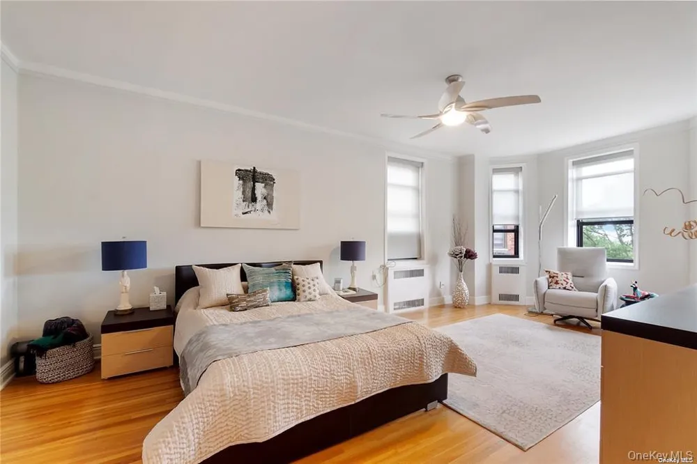 84-51 Beverly Road #6R Kew Gardens, NY 11415