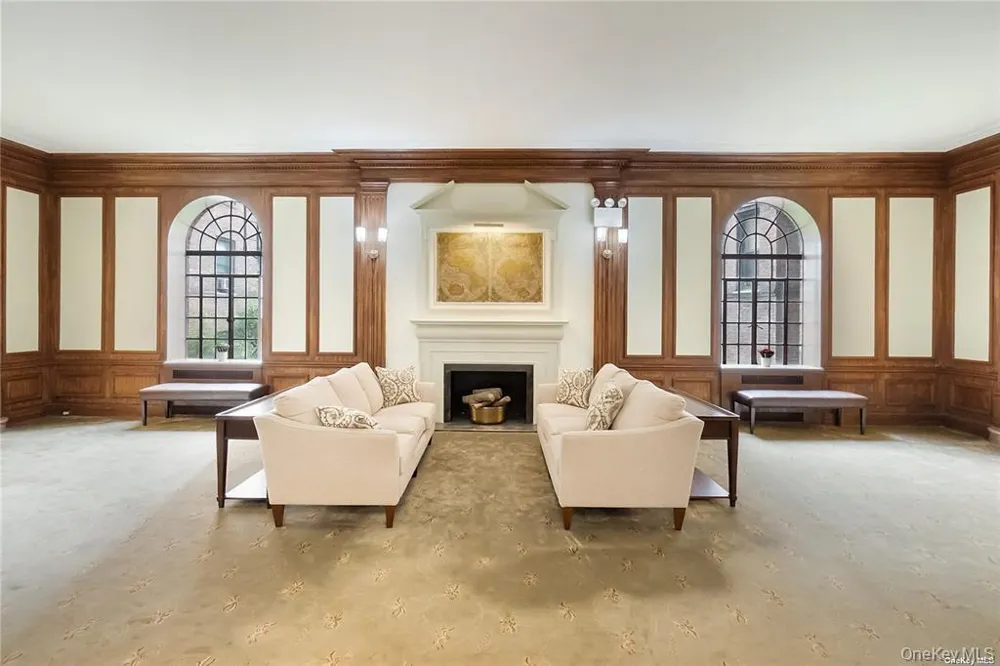 84-51 Beverly Road #6R Kew Gardens, NY 11415