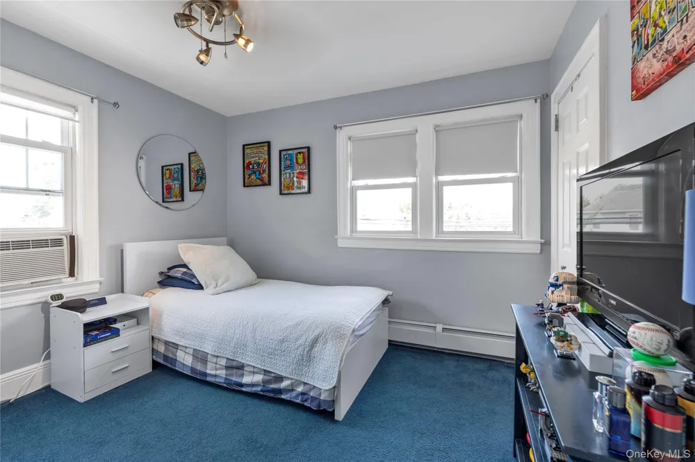 144 Buckingham Place Lynbrook, NY 11563