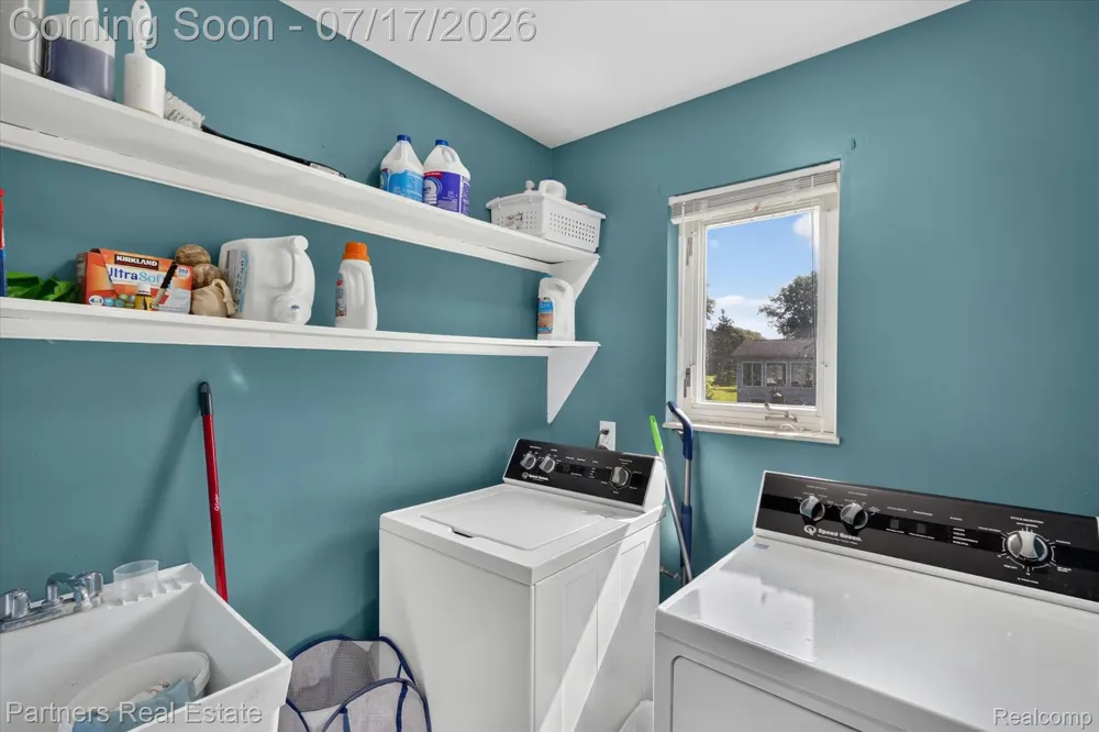 9145 Apple Orchard Drive Tyrone Township, MI 48430