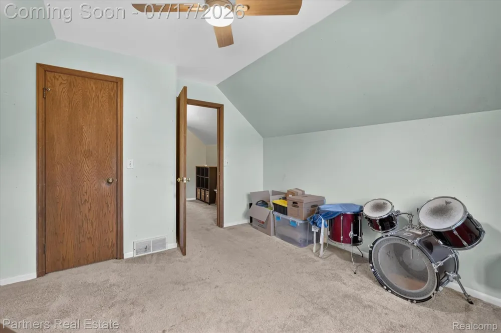 9145 Apple Orchard Drive Tyrone Township, MI 48430