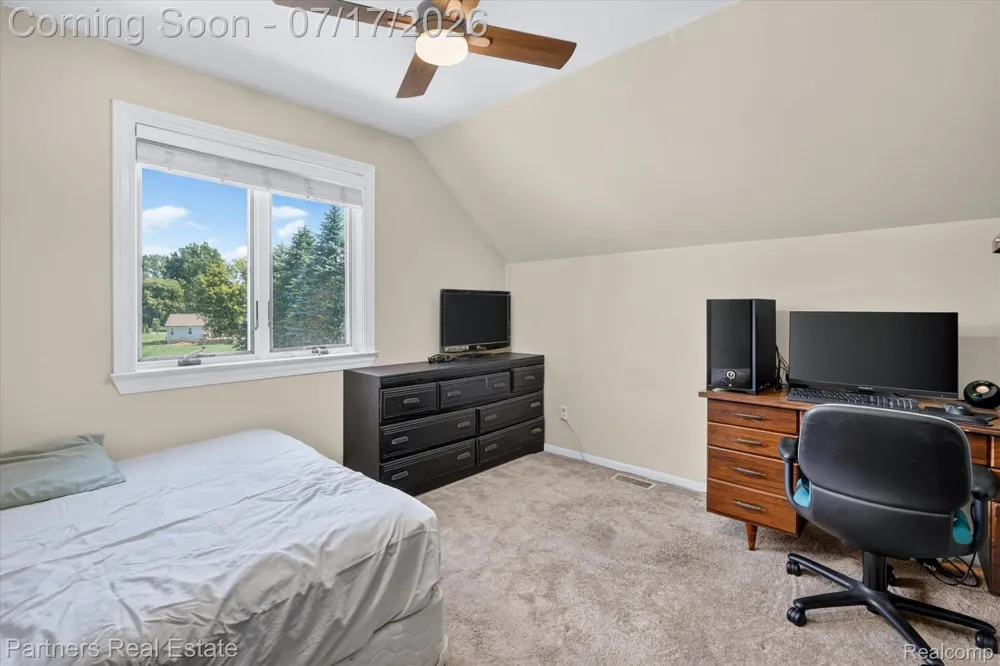 9145 Apple Orchard Drive Tyrone Township, MI 48430