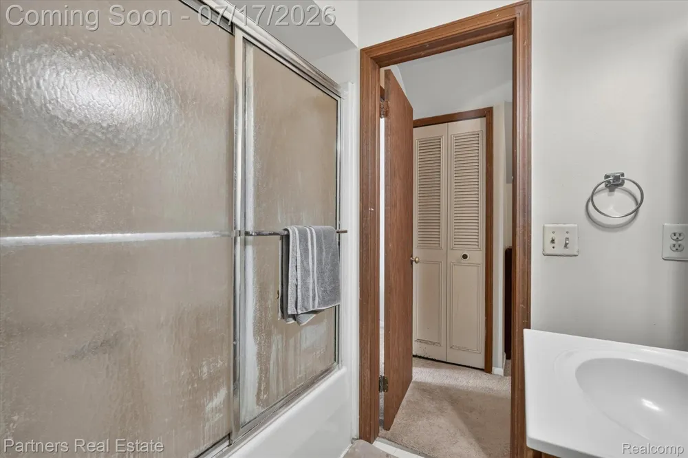 9145 Apple Orchard Drive Tyrone Township, MI 48430