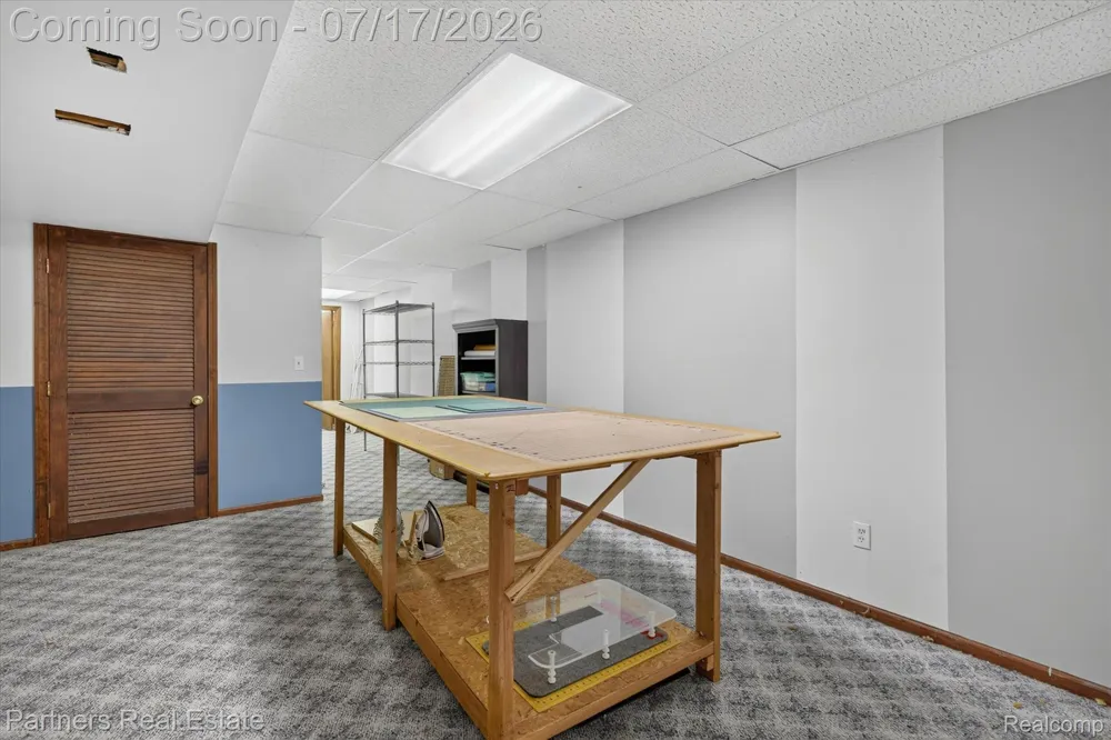 9145 Apple Orchard Drive Tyrone Township, MI 48430