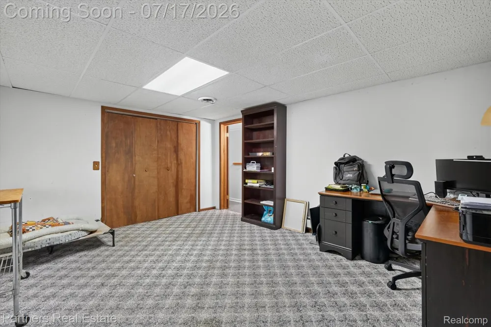 9145 Apple Orchard Drive Tyrone Township, MI 48430