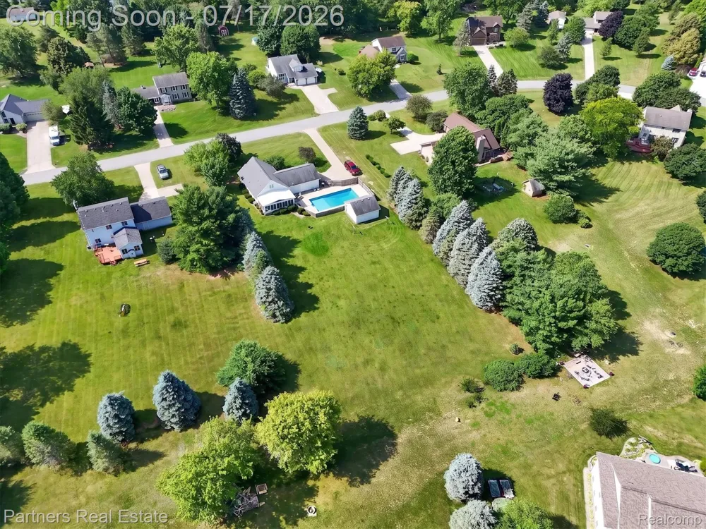 9145 Apple Orchard Drive Tyrone Township, MI 48430