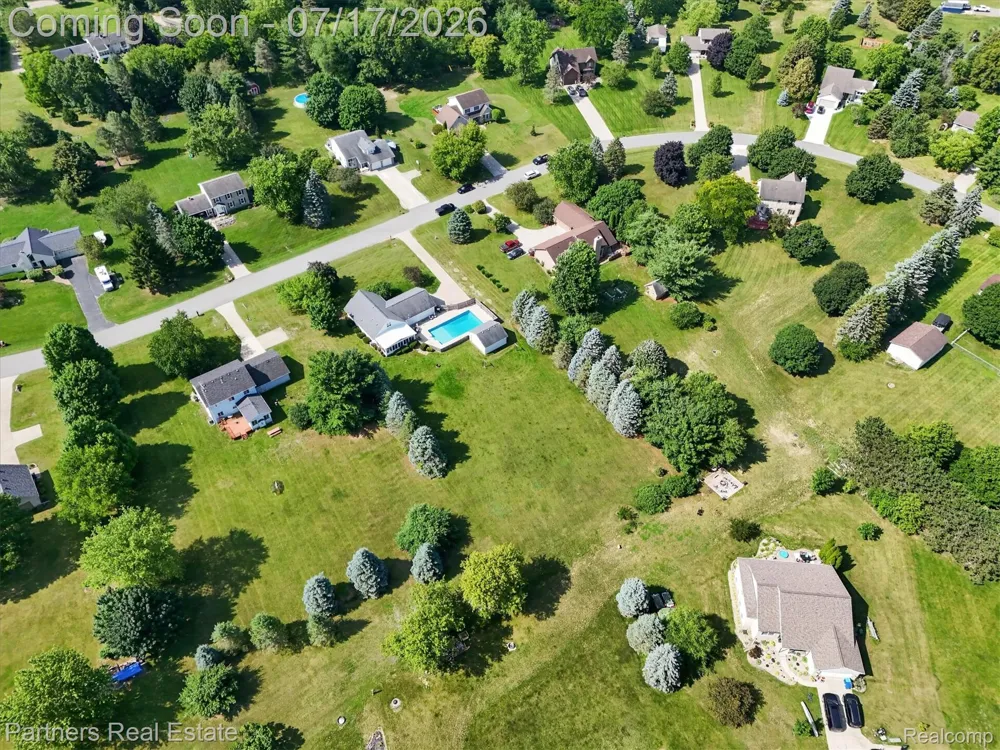 9145 Apple Orchard Drive Tyrone Township, MI 48430