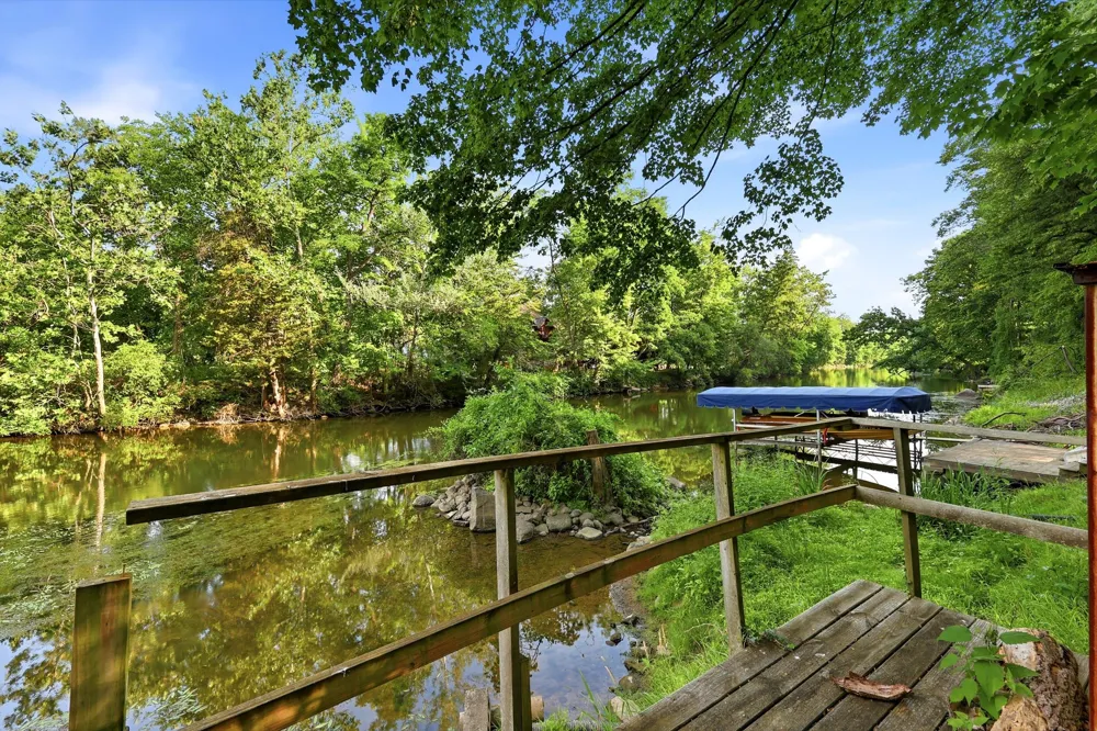 2757 Cascade Springs Drive SE Cascade Charter Township, MI 49546