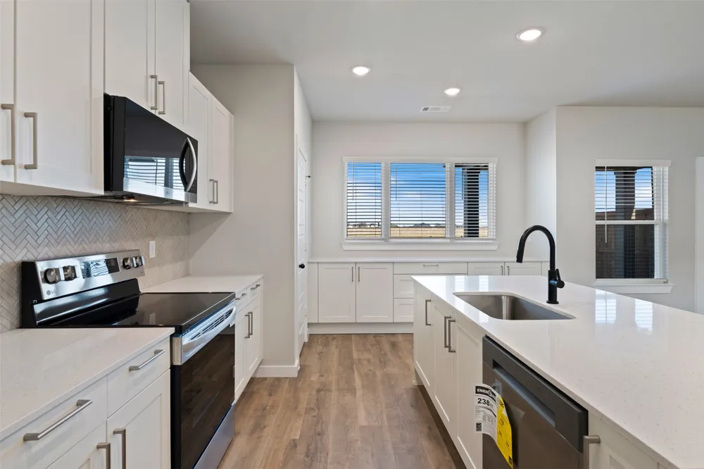 4060 LeCroy Court Midlothian, TX 76065