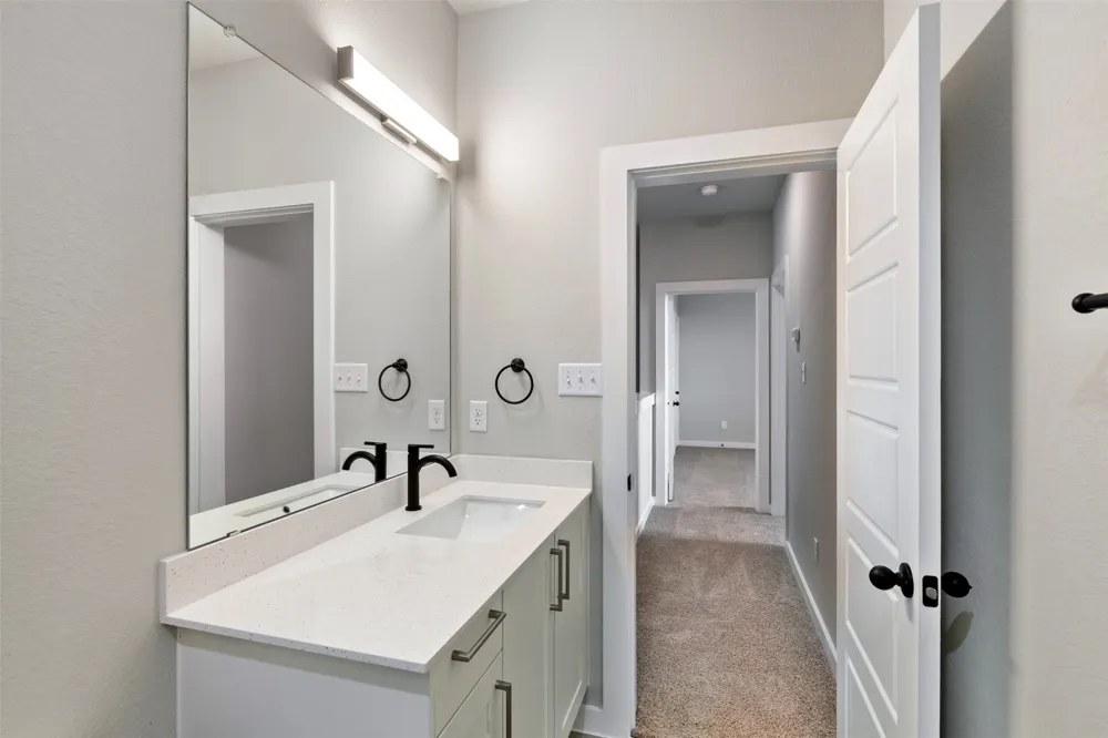 4060 LeCroy Court Midlothian, TX 76065