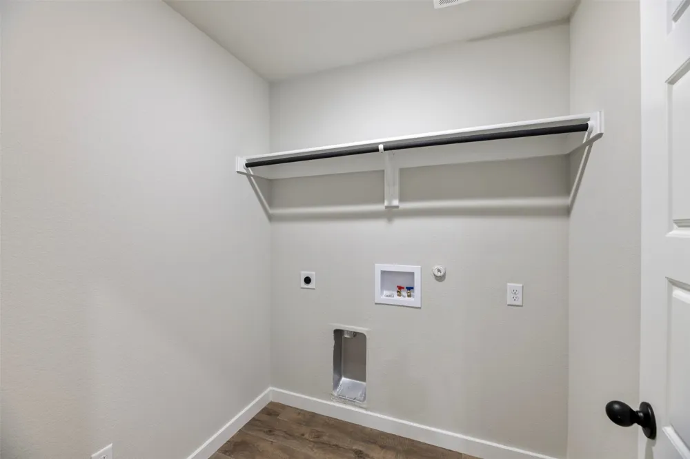 4060 LeCroy Court Midlothian, TX 76065
