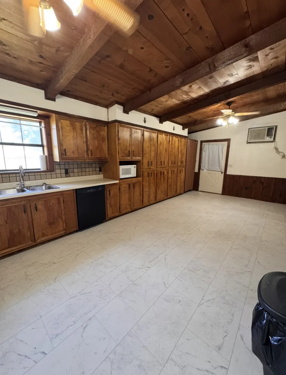 1391 County Road 232 Gustine, TX 76455