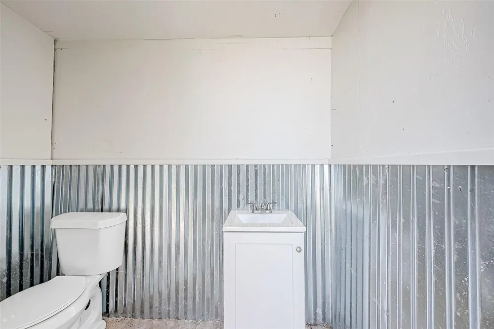 8912 Park Street Needville, TX 77461