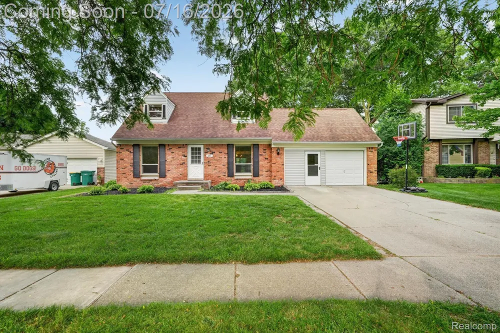891 Devonshire Boulevard Brighton City, MI 48116