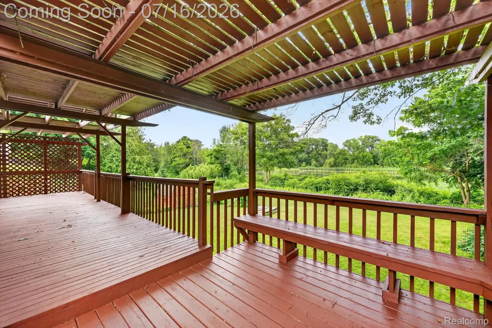 891 Devonshire Boulevard Brighton City, MI 48116