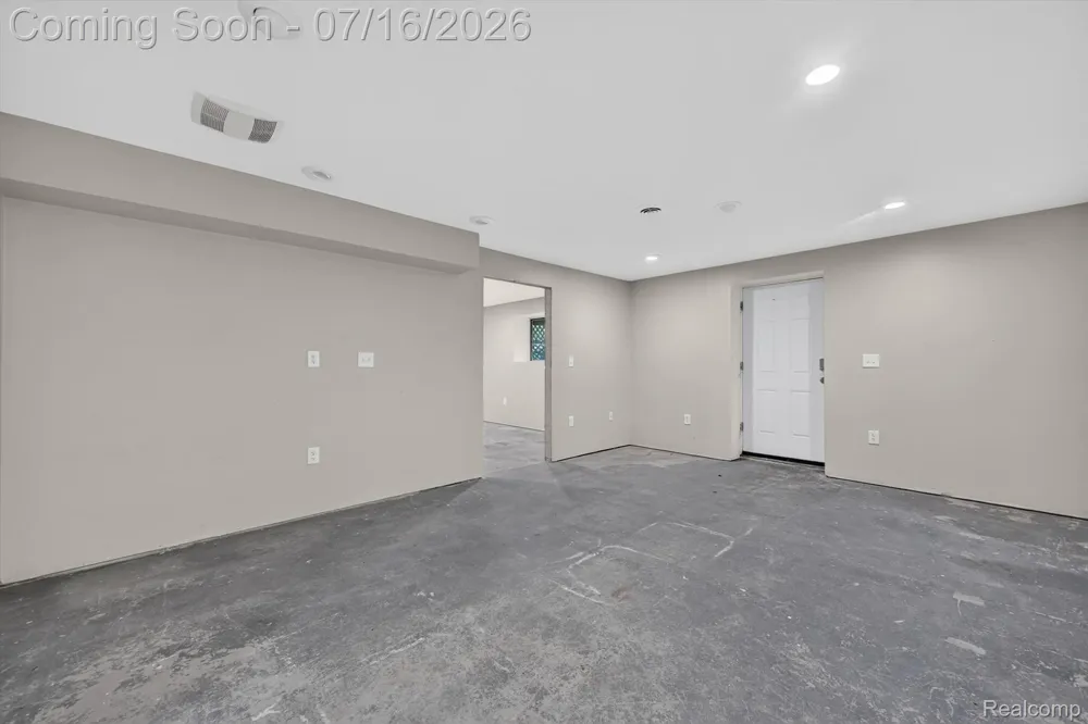 891 Devonshire Boulevard Brighton City, MI 48116