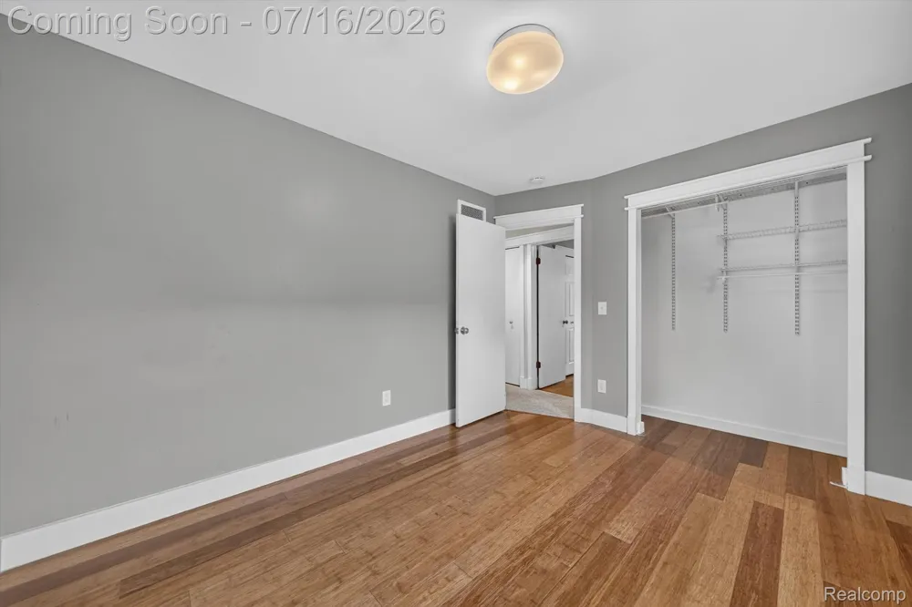 891 Devonshire Boulevard Brighton City, MI 48116