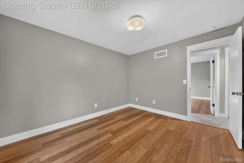 891 Devonshire Boulevard Brighton City, MI 48116
