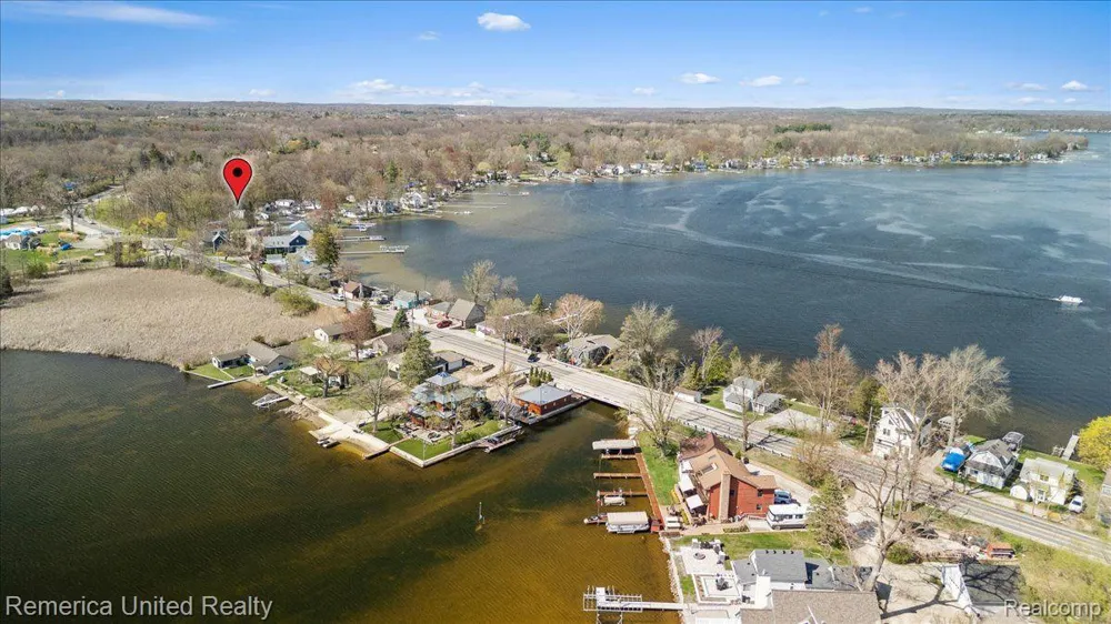 9623 Winston Dexter Township, MI 48169