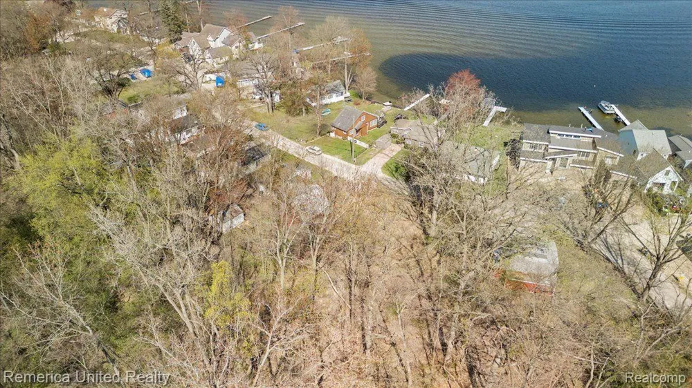 9623 Winston Dexter Township, MI 48169