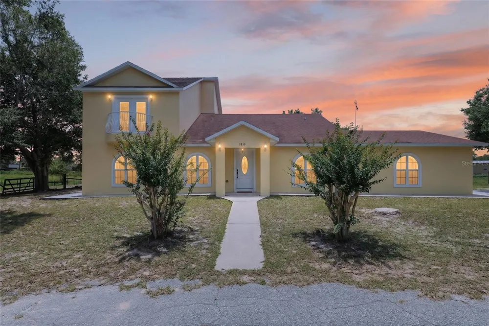 3830 GRIFFIN VIEW DRIVE Lady Lake, FL 32159