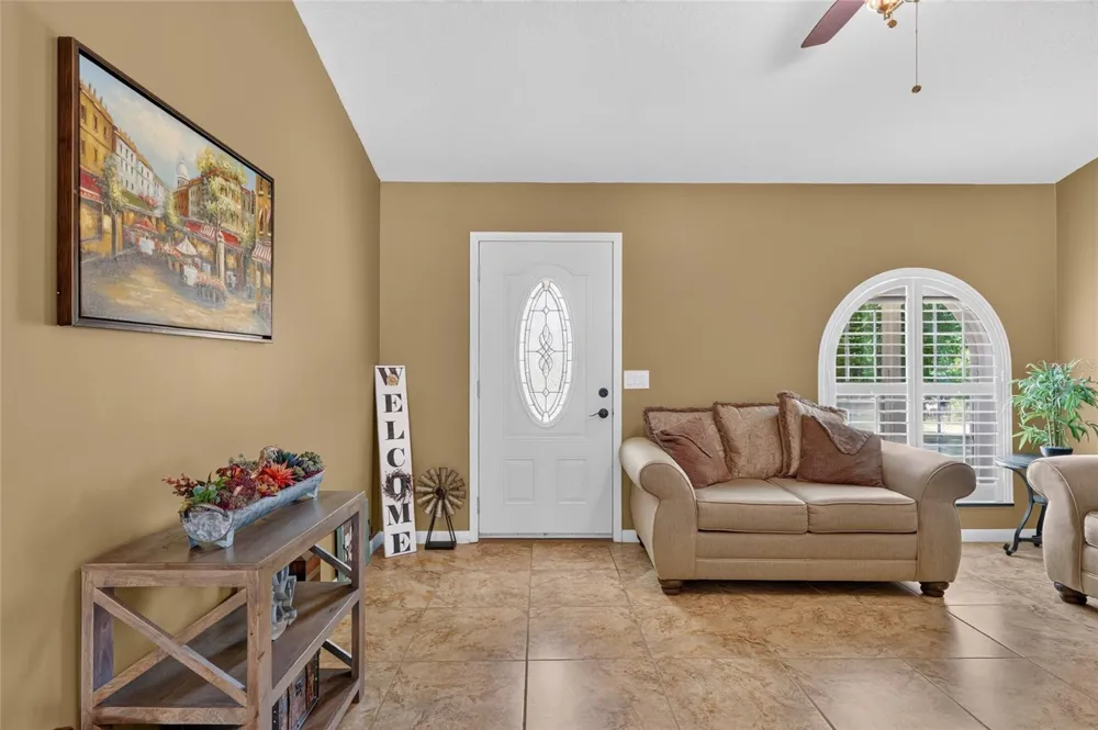 3830 GRIFFIN VIEW DRIVE Lady Lake, FL 32159