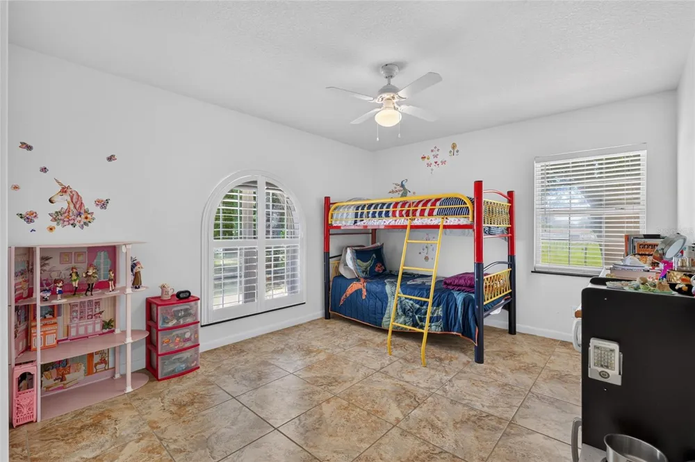 3830 GRIFFIN VIEW DRIVE Lady Lake, FL 32159