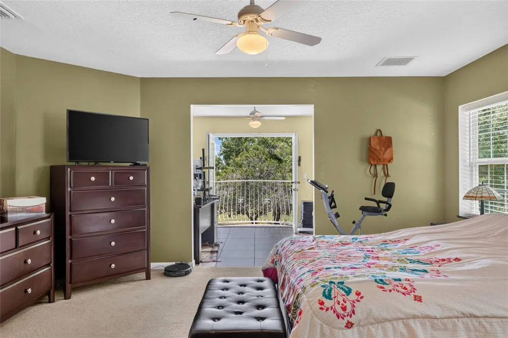 3830 GRIFFIN VIEW DRIVE Lady Lake, FL 32159