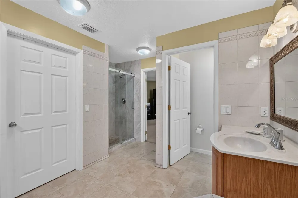 3830 GRIFFIN VIEW DRIVE Lady Lake, FL 32159