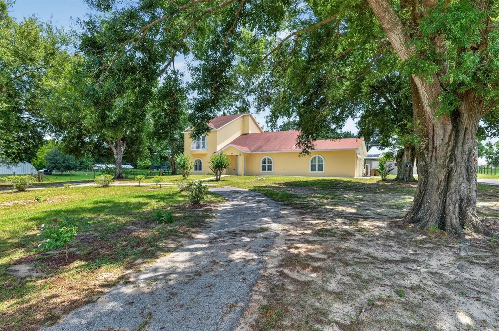 3830 GRIFFIN VIEW DRIVE Lady Lake, FL 32159