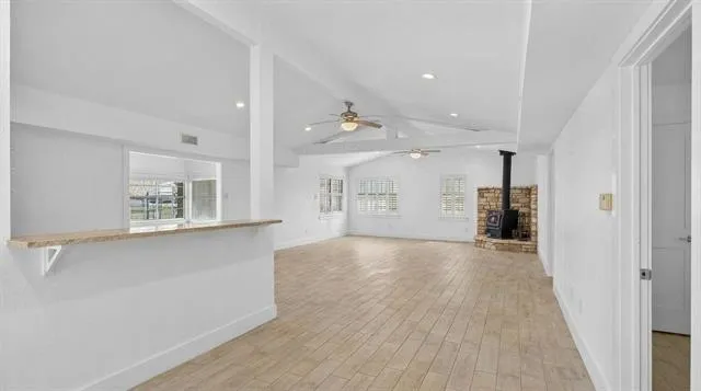102 Cove Lane Sunrise Beach, TX 78643