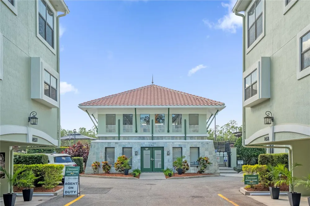 14501 DAMAI LANE Orlando, FL 32821