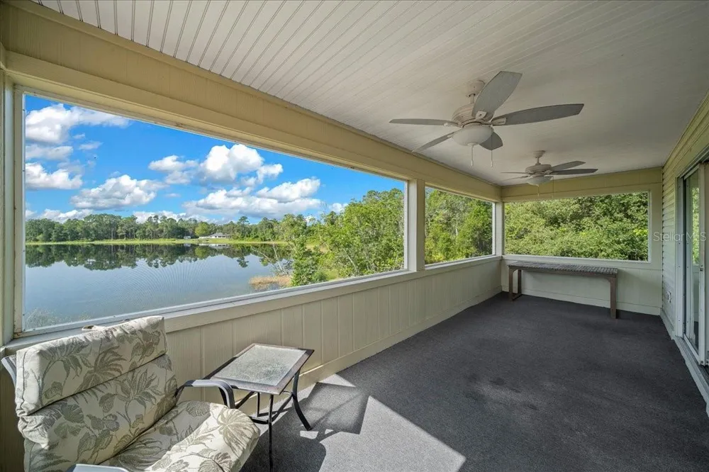 206 MALAUKA RADIAL Ocklawaha, FL 32179