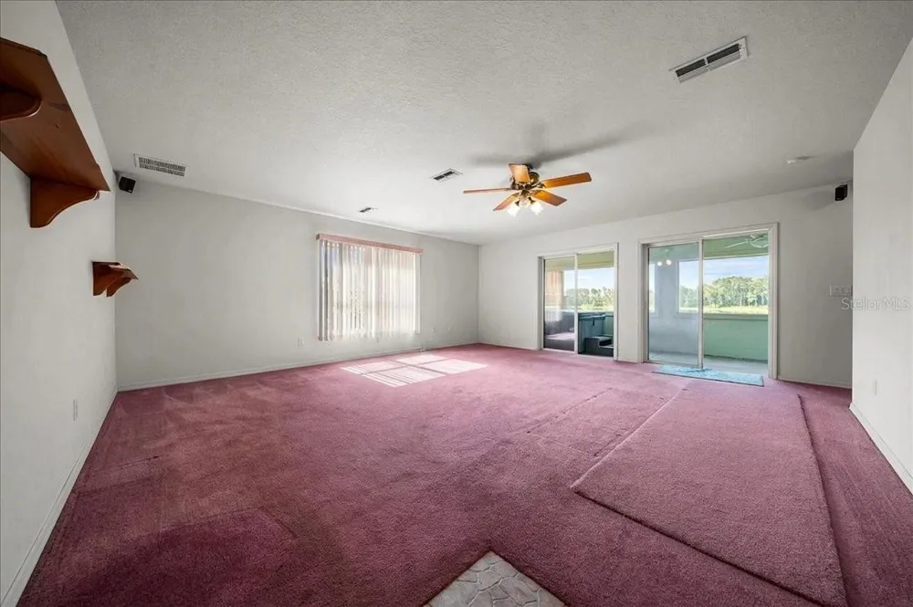 206 MALAUKA RADIAL Ocklawaha, FL 32179