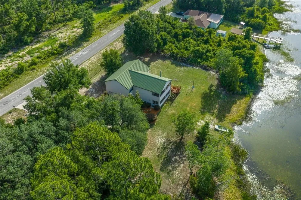 206 MALAUKA RADIAL Ocklawaha, FL 32179
