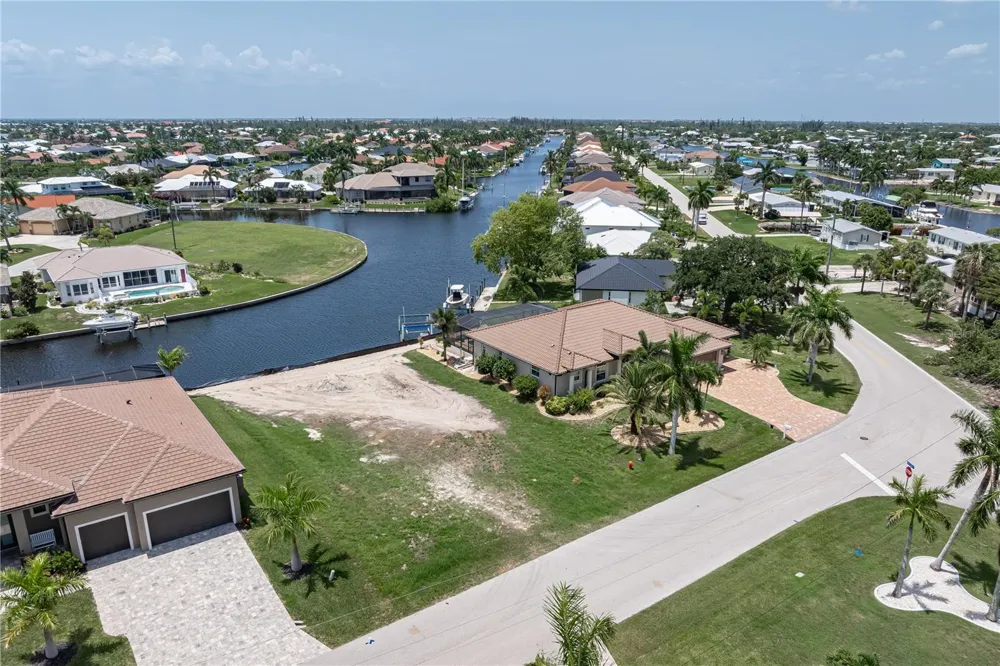 5143 ALMAR DRIVE Punta Gorda, FL 33950