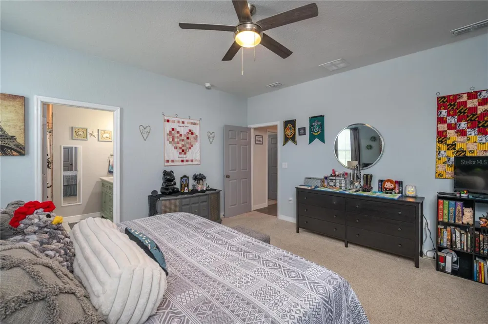 182 WOODSTORK WAY Frostproof, FL 33843
