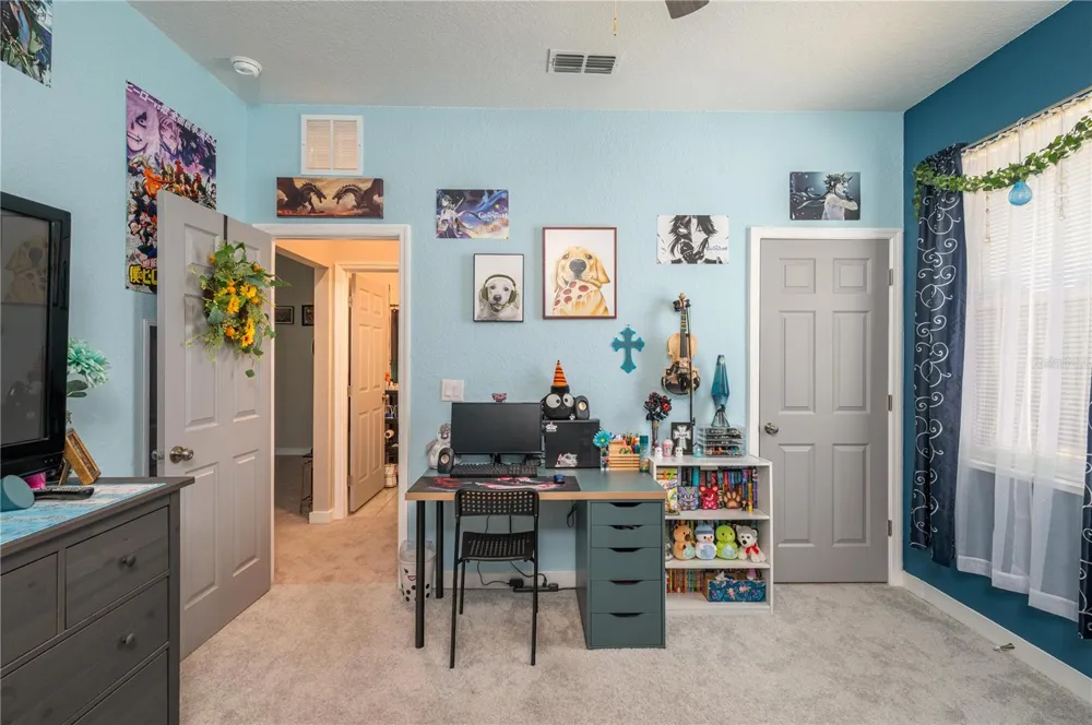 182 WOODSTORK WAY Frostproof, FL 33843