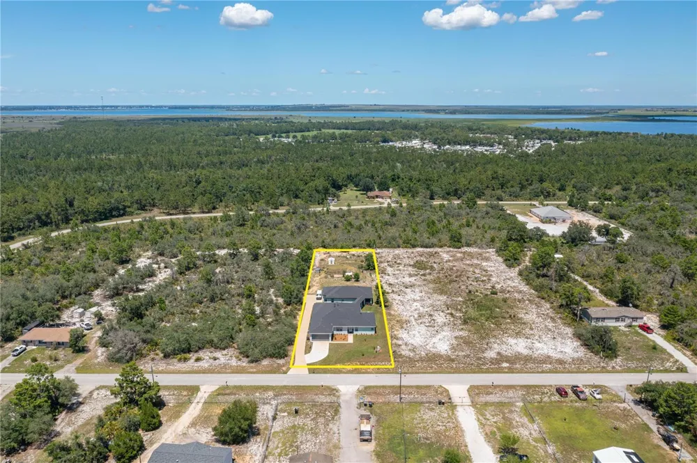 182 WOODSTORK WAY Frostproof, FL 33843