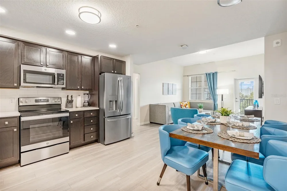 4001 BREAKVIEW DRIVE #D409 Orlando, FL 32819