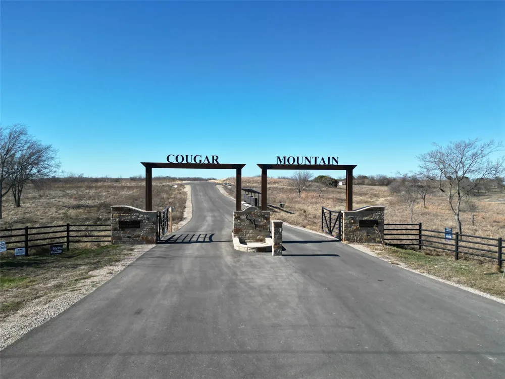 7124 Old Granbury Road Granbury, TX 76049