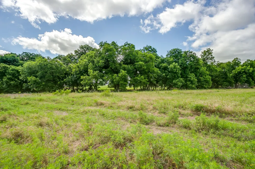 301 Dixon Road Aledo, TX 76008